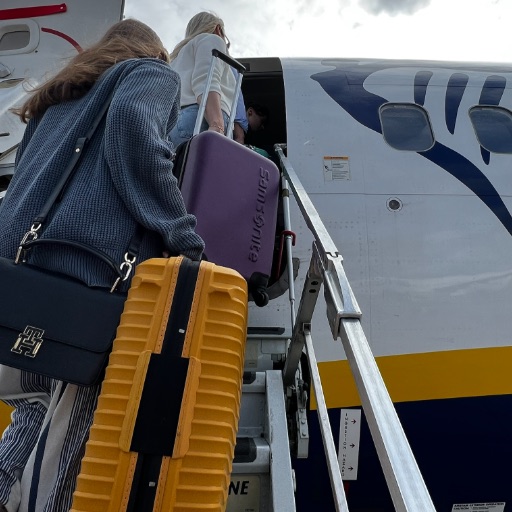 Αεροπορικά εισιτήρια Ryanair από τη Μύκονο